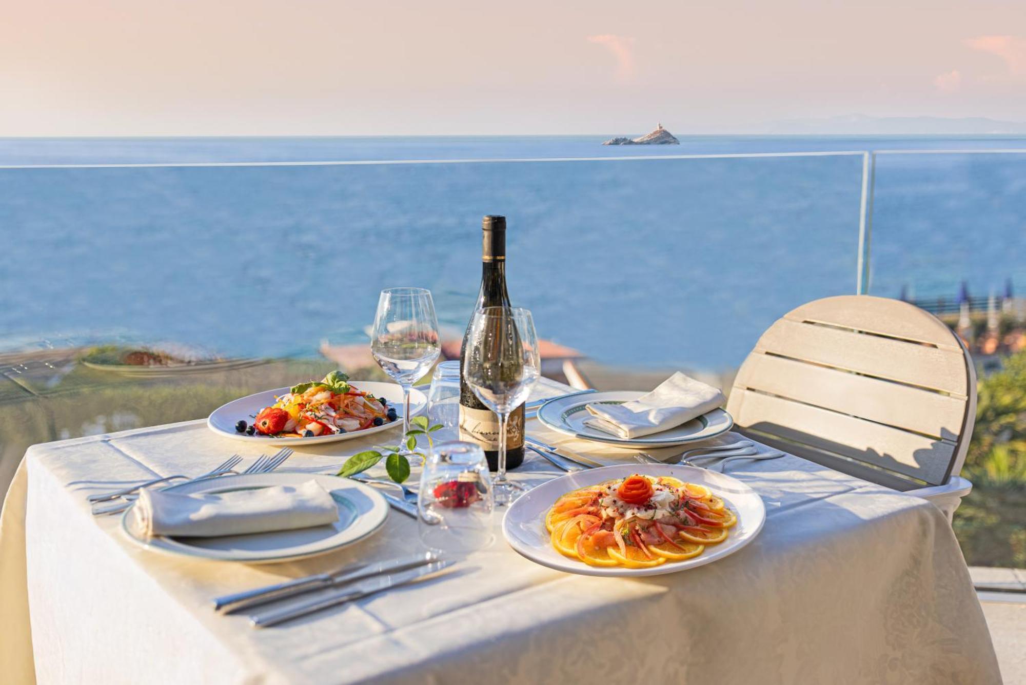 Hotel Ombrosa 3*