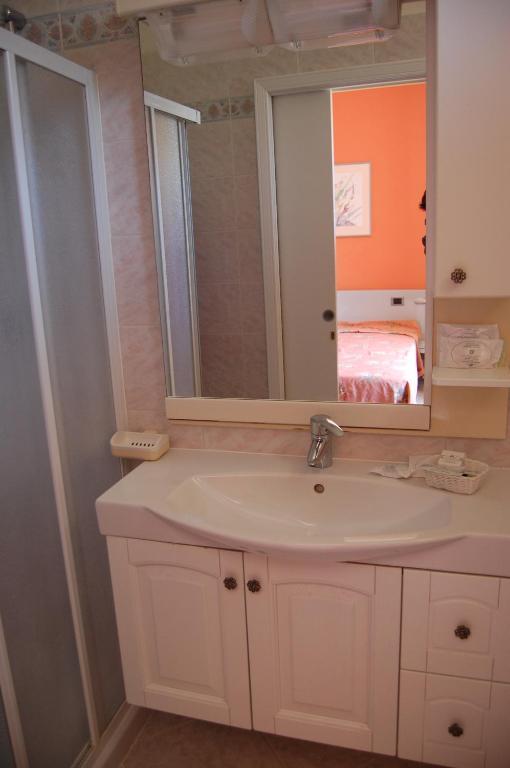 Ombrosa Hotel 3*